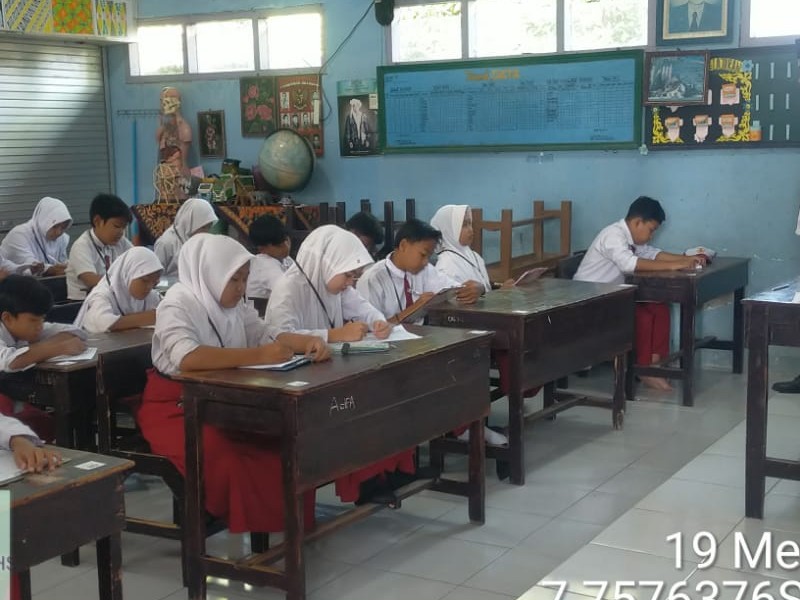 SISWA – SISWI KELAS 6 SD NEGERI 4 SUMBERANYAR MELAKSANAKAN SUMATIF AKHIR SEMESTER