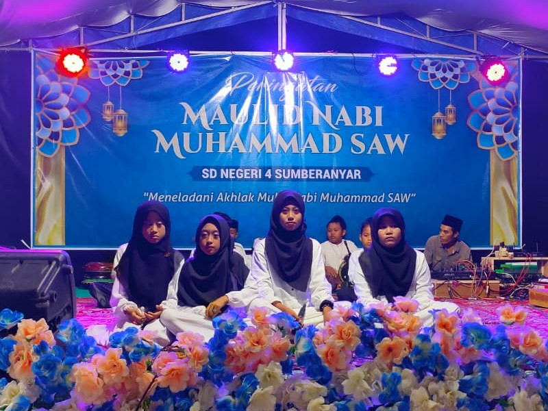 Pra Acara Penampilah Hadra SD Negeri 4 Sdumberanyar