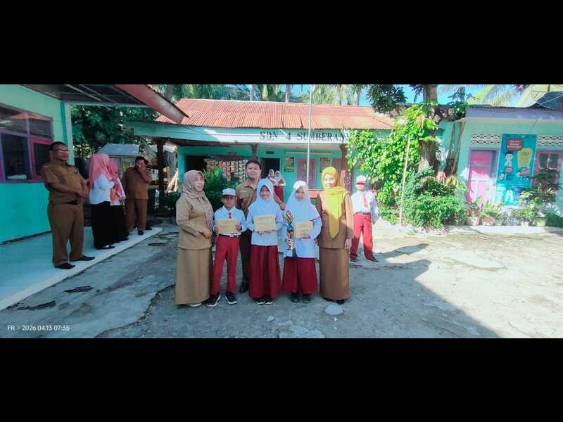 APRESIASI DARI SEKOLAH UNTUK PARA JUARA