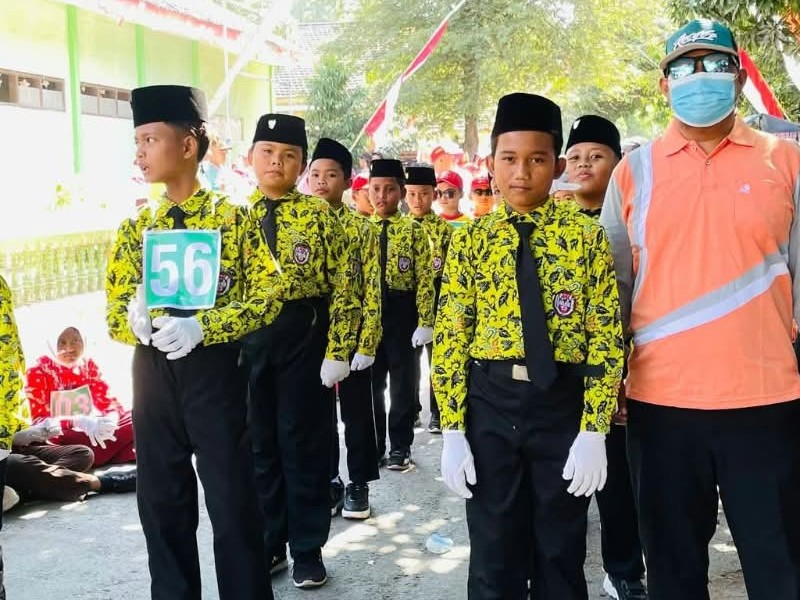 LOMBA GERAK JALAN DALAM RANGKA HUT RI KE 81